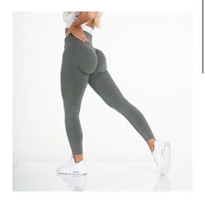 NVGTN curve leggings - green
